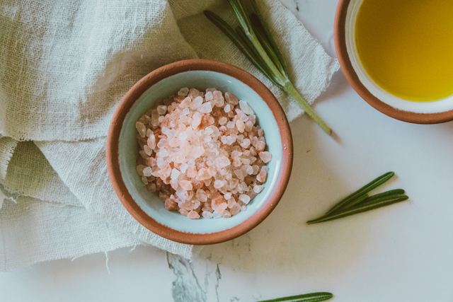 Fleur de sel, gros sel ou sel fin : à chaque usage son sel Fleur de sel, gros sel ou sel fin : à chaque usage son sel